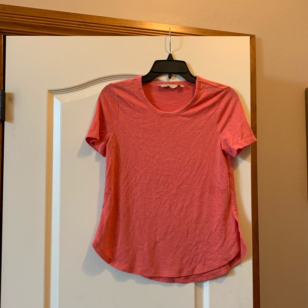 Athleta t shirt